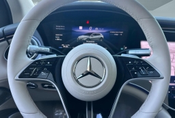 Mercedes-Benz EQS EQS 400 4MATIC SUV 2026