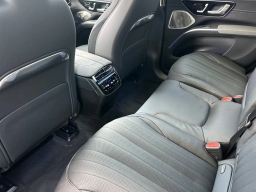 Mercedes-Benz EQS EQS 400 4MATIC SUV 2026