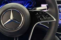 Mercedes-Benz EQS EQS 550 4MATIC SUV 2026