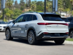Mercedes-Benz EQS EQS 550 4MATIC SUV 2026