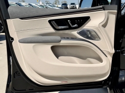 Mercedes-Benz EQS EQS 550 4MATIC SUV 2026