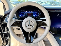 Mercedes-Benz EQS EQS 550 4MATIC SUV 2026