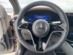 Mercedes-Benz EQS EQS 550 4MATIC SUV 2026