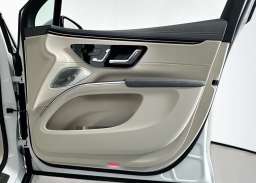 Mercedes-Benz EQS EQS 550 4MATIC SUV 2026