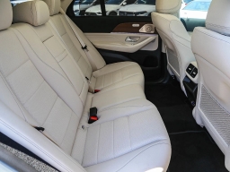 Mercedes-Benz GLE GLE 450e 4MATIC SUV 2026