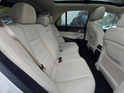 Mercedes-Benz GLE GLE 450e 4MATIC SUV 2026