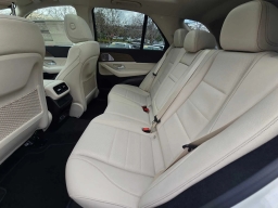 Mercedes-Benz GLE GLE 450e 4MATIC SUV 2026