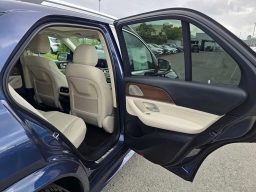 Mercedes-Benz GLE GLE 450 4MATIC SUV 2026