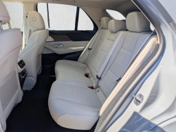 Mercedes-Benz GLE GLE 450 4MATIC SUV 2026