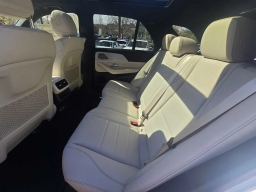 Mercedes-Benz GLE GLE 450 4MATIC SUV 2026