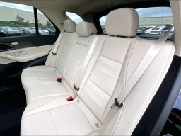 Mercedes-Benz GLE GLE 450 4MATIC SUV 2026