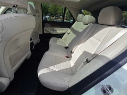 Mercedes-Benz GLE GLE 450 4MATIC SUV 2026