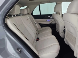 Mercedes-Benz GLE GLE 450 4MATIC SUV 2026