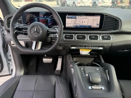 Mercedes-Benz GLS GLS 450 4MATIC SUV 2026