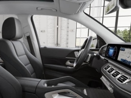 Mercedes-Benz GLS GLS 450 4MATIC SUV 2026