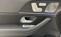 Mercedes-Benz GLS GLS 450 4MATIC SUV 2026