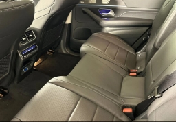 Mercedes-Benz GLS GLS 450 4MATIC SUV 2026