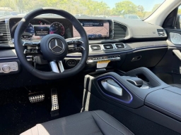 Mercedes-Benz GLS GLS 450 4MATIC SUV 2026
