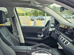 Mercedes-Benz GLS GLS 450 4MATIC SUV 2026