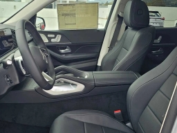 Mercedes-Benz GLS GLS 450 4MATIC SUV 2026