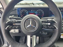 Mercedes-Benz GLS GLS 450 4MATIC SUV 2026