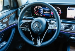 Mercedes-Benz GLS GLS 450 4MATIC SUV 2026