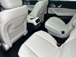 Mercedes-Benz GLS GLS 450 4MATIC SUV 2026