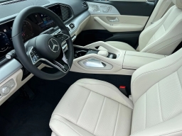 Mercedes-Benz GLS GLS 450 4MATIC SUV 2026