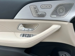 Mercedes-Benz GLS GLS 450 4MATIC SUV 2026