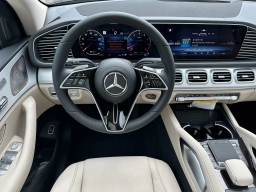 Mercedes-Benz GLS GLS 450 4MATIC SUV 2026