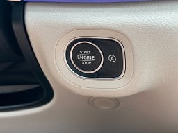 Mercedes-Benz GLS GLS 450 4MATIC SUV 2026