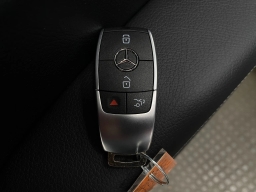 Mercedes-Benz GLS GLS 450 4MATIC SUV 2026