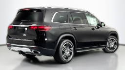 Mercedes-Benz GLS GLS 450 4MATIC SUV 2026