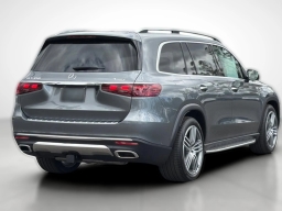 Mercedes-Benz GLS GLS 450 4MATIC SUV 2026