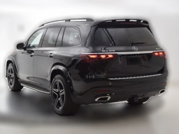Mercedes-Benz GLS GLS 450 4MATIC SUV 2026
