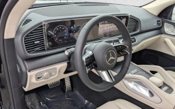 Mercedes-Benz GLS GLS 450 4MATIC SUV 2026