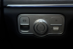 Mercedes-Benz GLS GLS 450 4MATIC SUV 2026