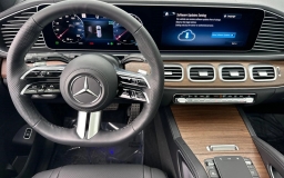 Mercedes-Benz GLS GLS 450 4MATIC SUV 2026