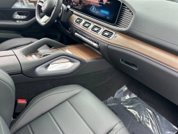 Mercedes-Benz GLS GLS 450 4MATIC SUV 2026
