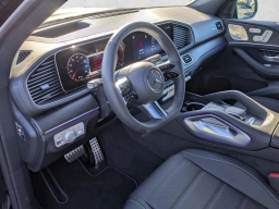 Mercedes-Benz GLS GLS 450 4MATIC SUV 2026