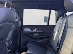 Mercedes-Benz GLS GLS 450 4MATIC SUV 2026