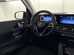Mercedes-Benz GLS GLS 450 4MATIC SUV 2026