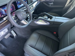 Mercedes-Benz GLS GLS 450 4MATIC SUV 2026
