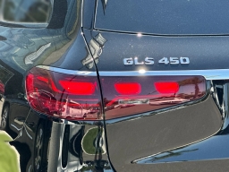 Mercedes-Benz GLS GLS 450 4MATIC SUV 2026