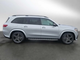 Mercedes-Benz GLS GLS 450 4MATIC SUV 2026