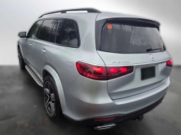 Mercedes-Benz GLS GLS 450 4MATIC SUV 2026