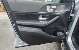 Mercedes-Benz GLS GLS 450 4MATIC SUV 2026