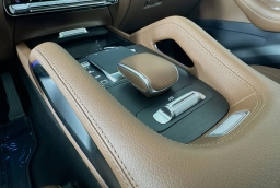 Mercedes-Benz GLS GLS 450 4MATIC SUV 2026