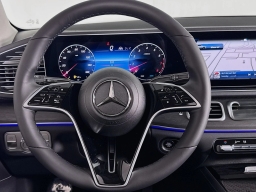 Mercedes-Benz GLS GLS 450 4MATIC SUV 2026