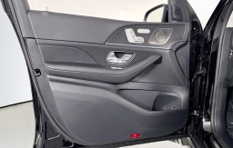 Mercedes-Benz GLS GLS 450 4MATIC SUV 2026